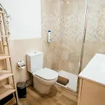 Almas, Hall 1 Min, 4 Pax, Smart Tv Appartement